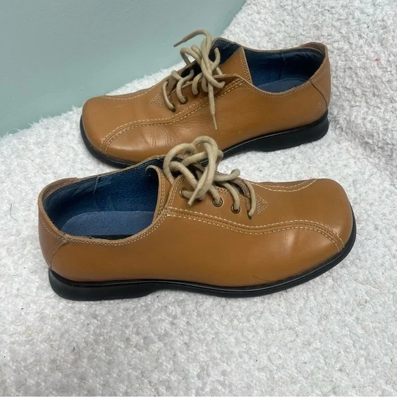 Robert Wayne Brown Leather Oxfords “Tyson” Mens SZ 10 Portugal Made Casual Shoes